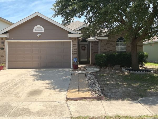 8511 SNAKEWEED DR, Converse, TX 78109