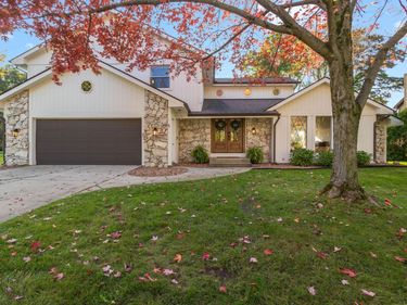 50715 Lincroft Lane, Granger, IN 46530