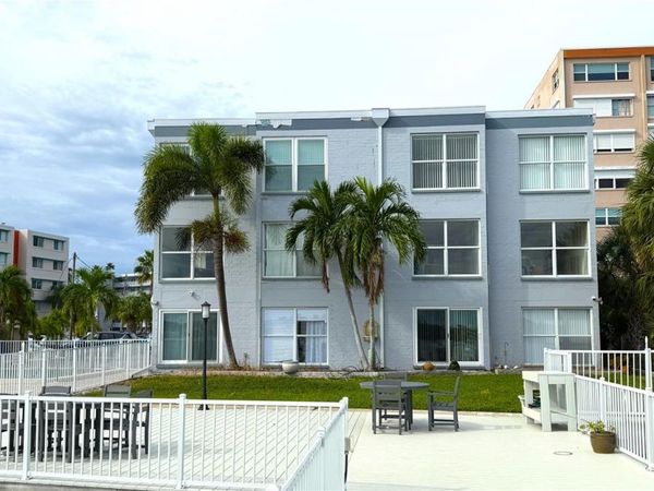 1859 SHORE DRIVE S, Unit 208, SOUTH PASADENA, FL 33707