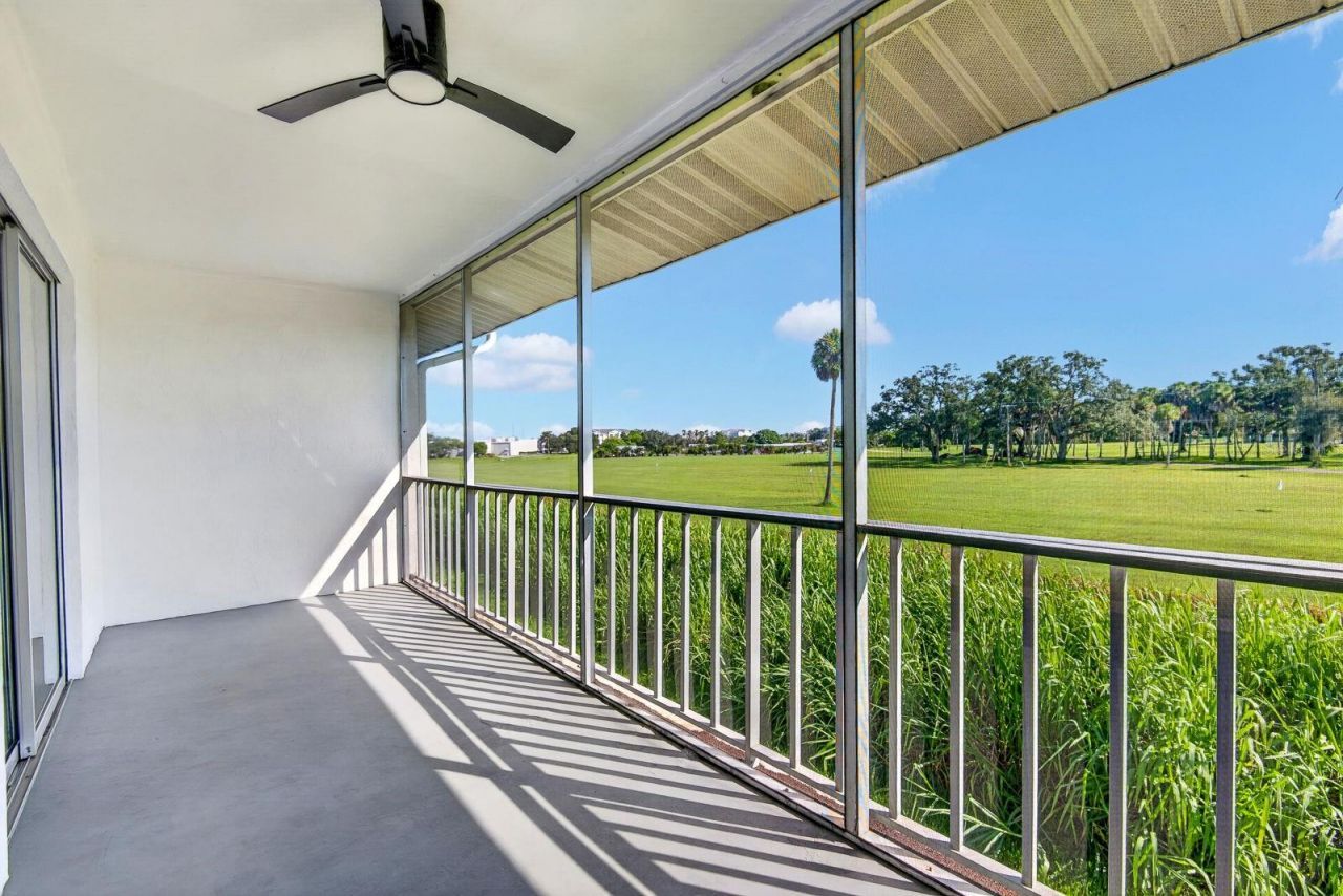 4516 3rd Street Circle W, Unit 533, Bradenton, FL 34207 Photo