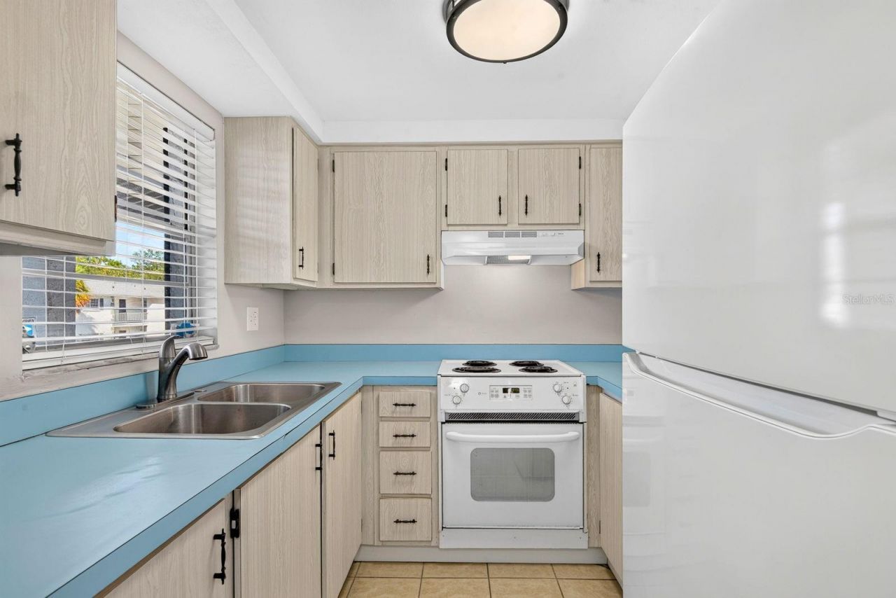 4516 3rd Street Circle W, Unit 533, Bradenton, FL 34207 Photo