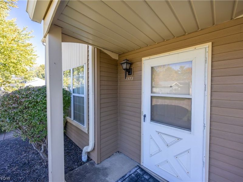 7373 Forsythia Lane, Northfield, OH 44067 Photo 2