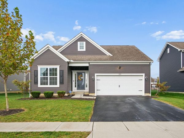 390 Hazeltine Loop , Commercial Point, OH 43116