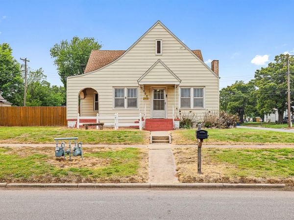 800 S Bickford Avenue, El Reno, OK 73036