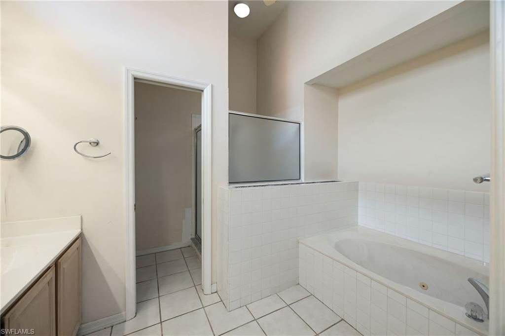 128 Napa Ridge Way , Naples, FL 34119 Photo