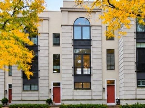 11609 Lake Avenue, Cleveland, OH 44102