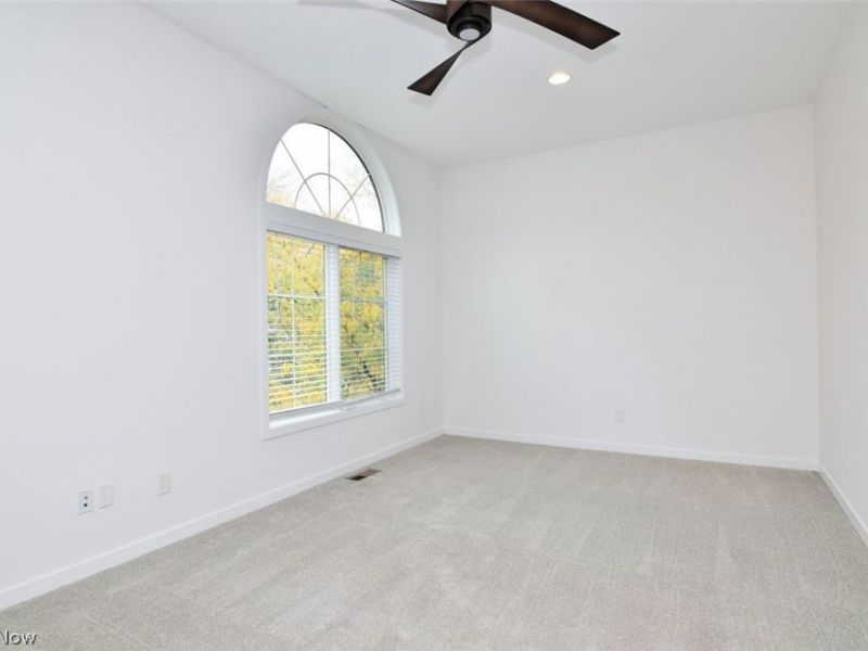 11609 Lake Avenue, Cleveland, OH 44102 Photo 23