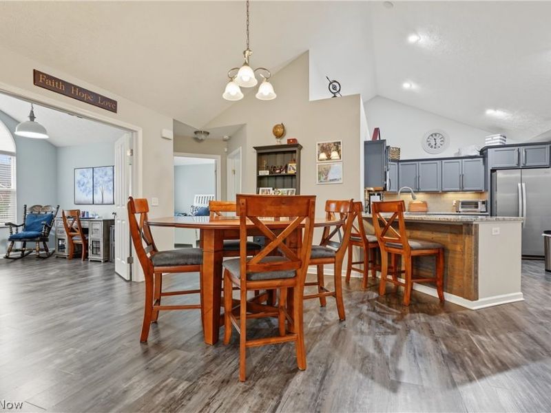 1938 Fairways Drive, Streetsboro, OH 44241 Photo 5
