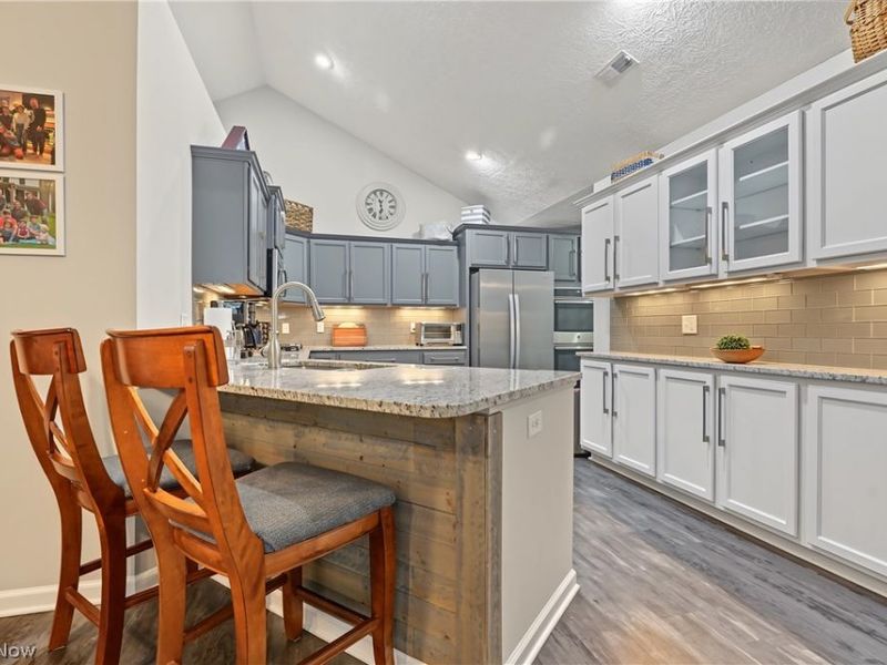 1938 Fairways Drive, Streetsboro, OH 44241 Photo 6
