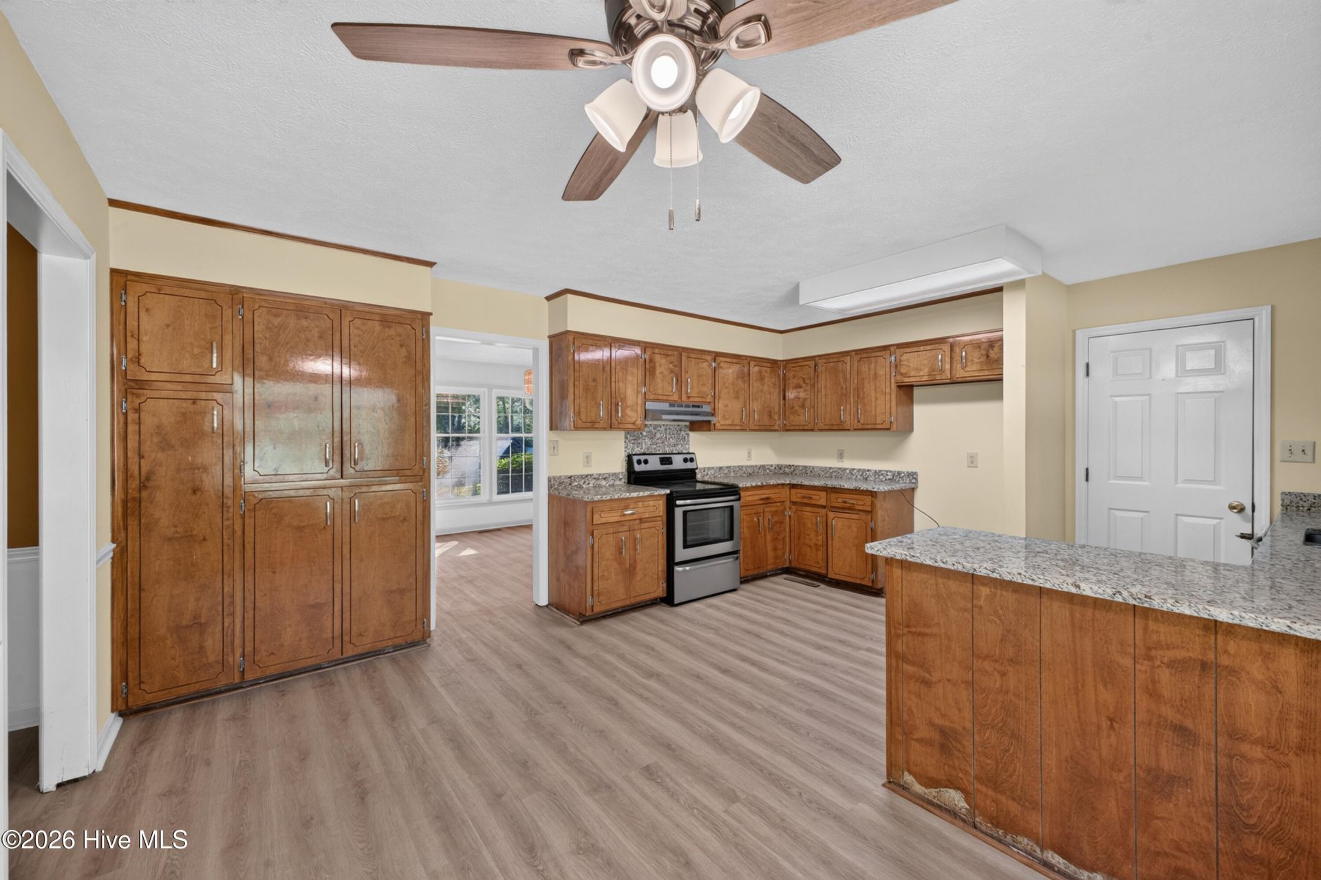 1720 Pine Log Road Photo 15