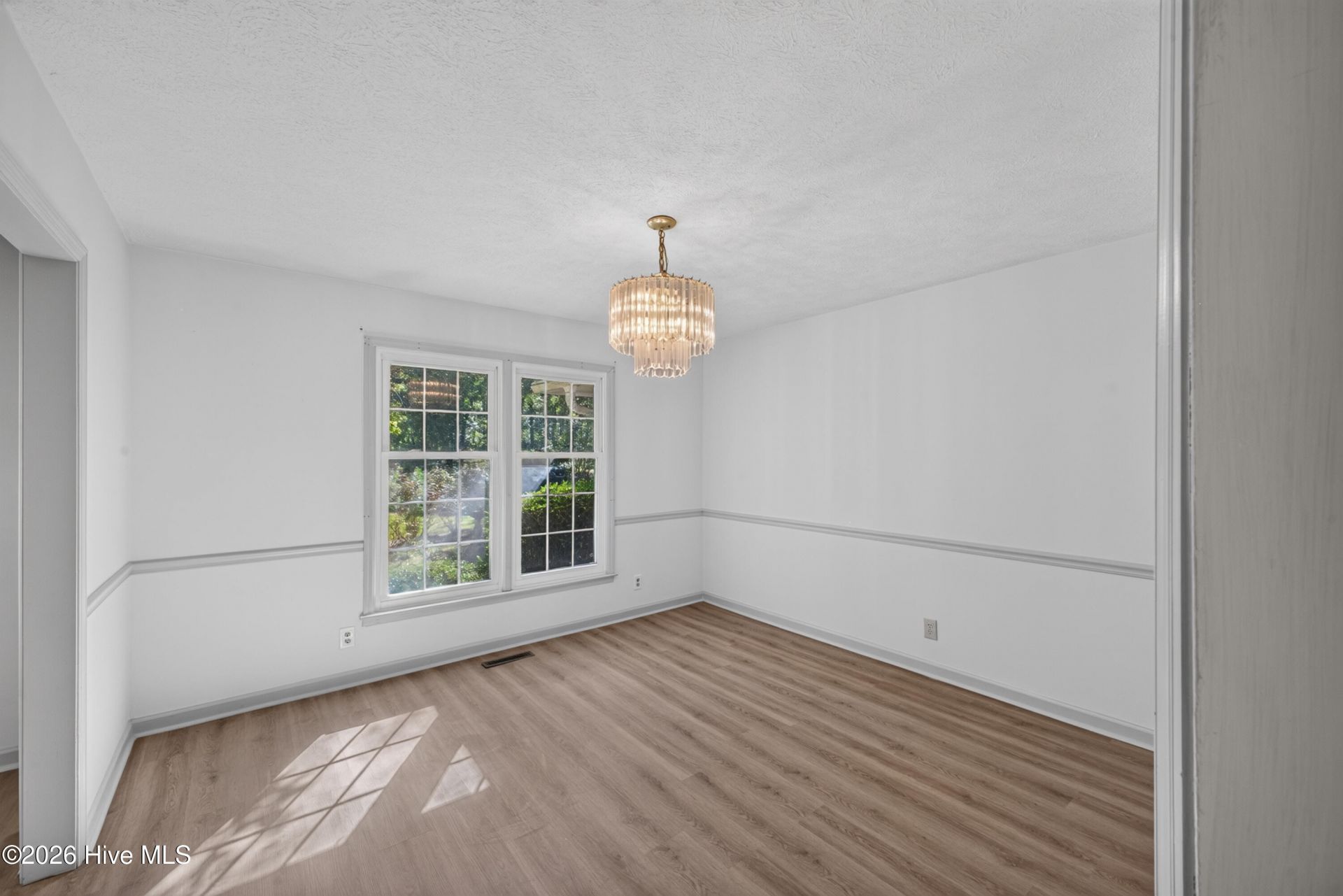 1720 Pine Log Road Photo 8