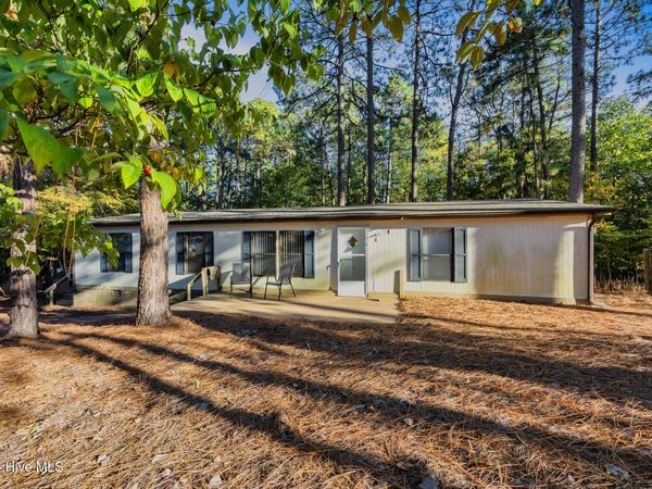 109 Pinewood Drive, West End, NC 27376