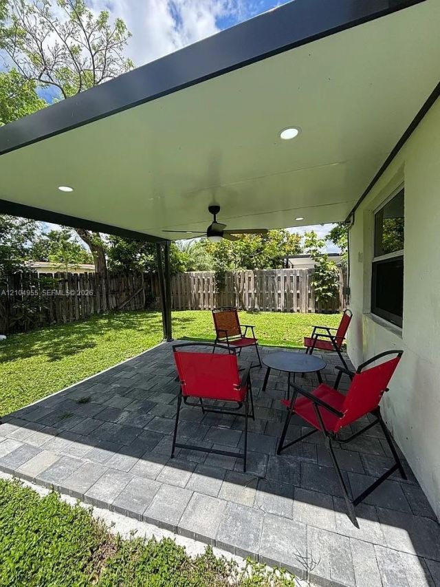 9162 NW 26th Pl , Sunrise, FL 33322 Photo