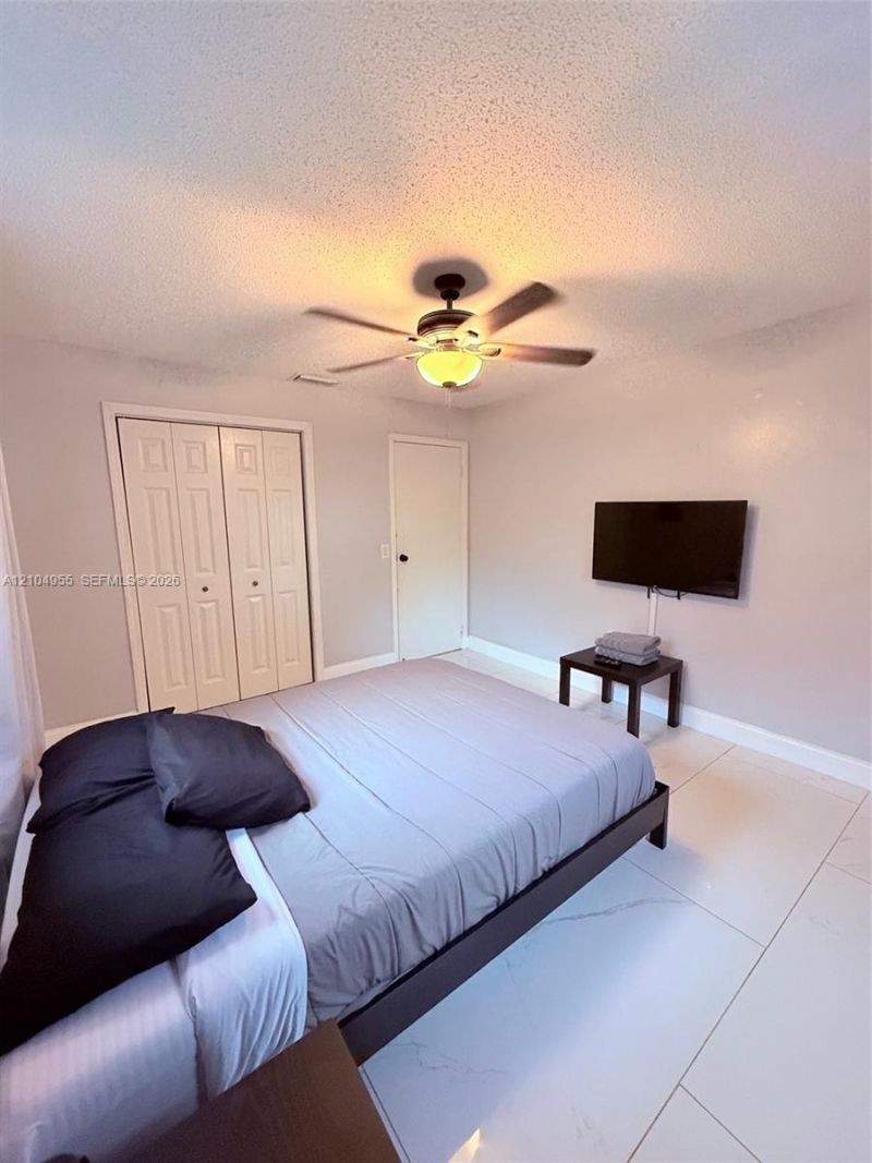 9162 NW 26th Pl , Sunrise, FL 33322 Photo