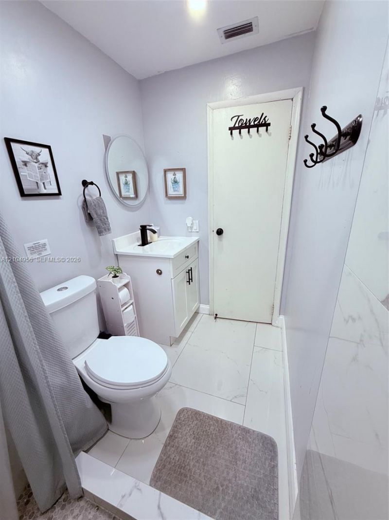 9162 NW 26th Pl , Sunrise, FL 33322 Photo