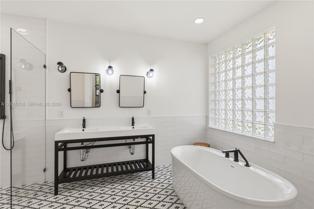 19305 Skyridge Cir, Unit n/a, Boca Raton, FL 33498 Photo