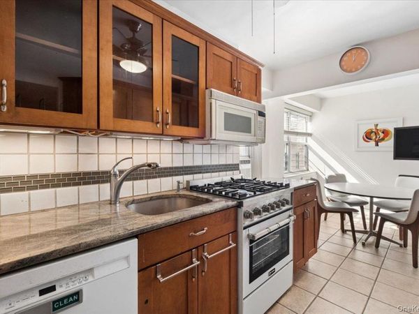 235 Garth Road , Unit D6A, Scarsdale, NY 10583
