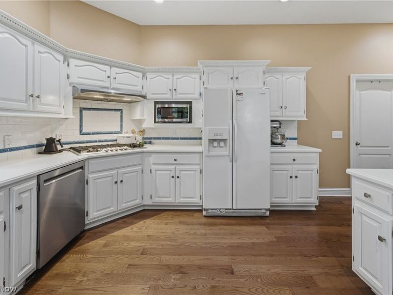 4609 Kingsrow Avenue NW, Canton, OH 44709 Photo 13