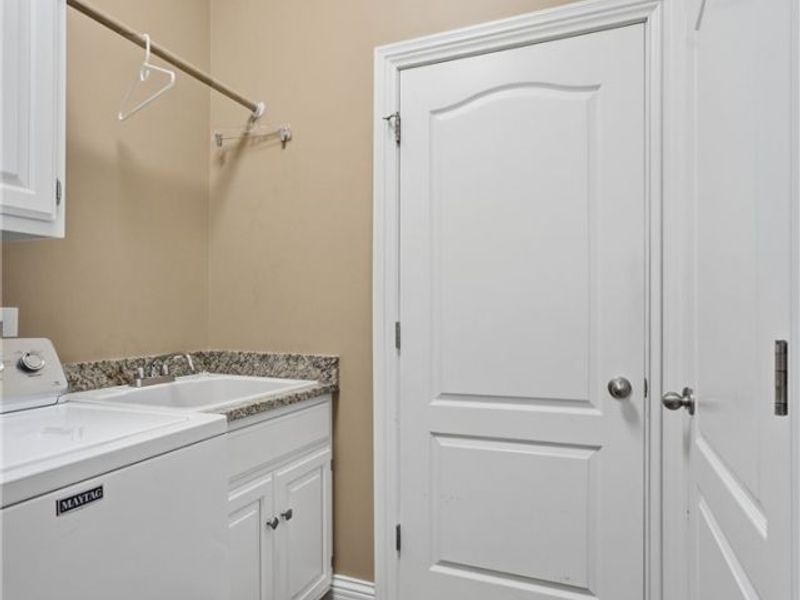 4609 Kingsrow Avenue NW, Canton, OH 44709 Photo 21