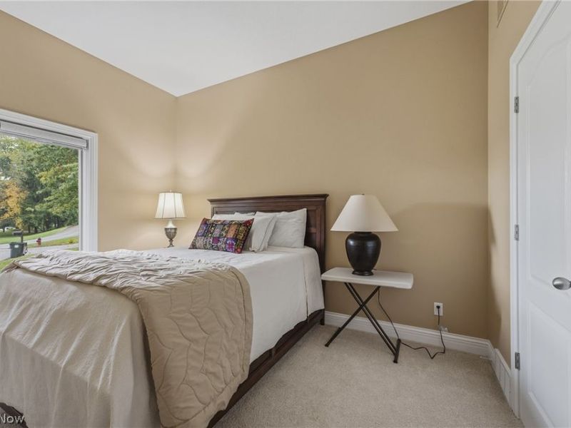 4609 Kingsrow Avenue NW, Canton, OH 44709 Photo 24