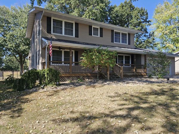1309 Plum Avenue , Mt Vernon, IL 62864