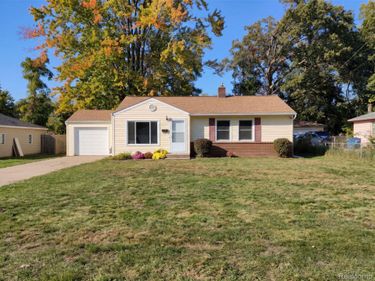 641 Kendalwood Street NE, Grand Rapids, Mi 49505