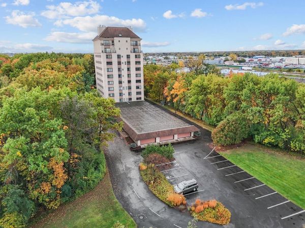 2631 NORTHERN ROAD, Unit 230, Appleton, WI 54914