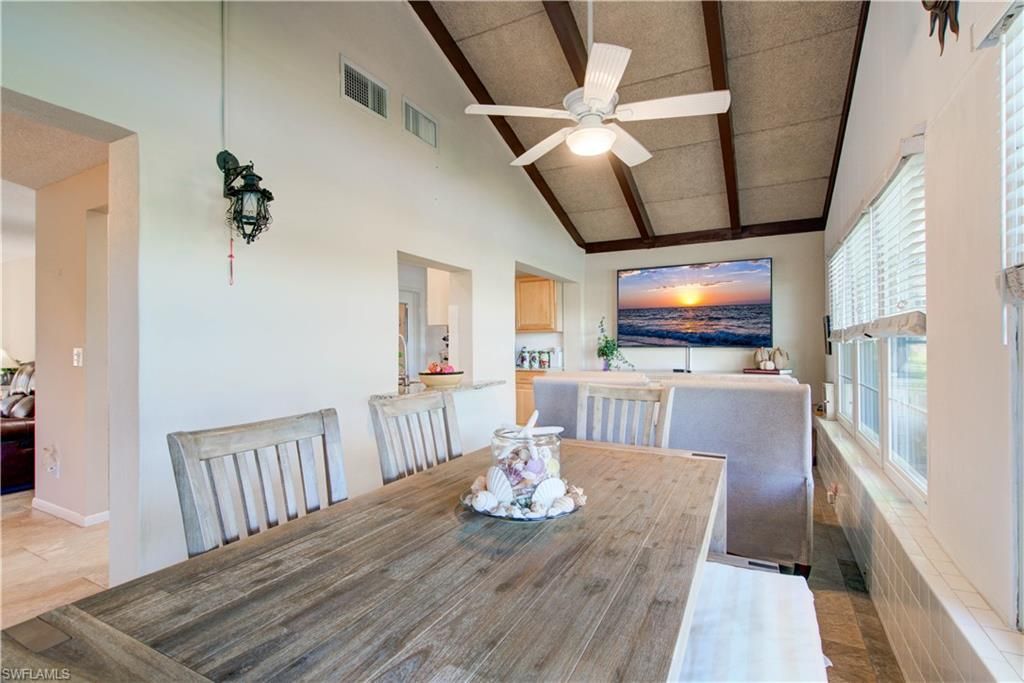 1037 Forest Lakes Dr , Unit 8D, Naples, FL 34105 Photo