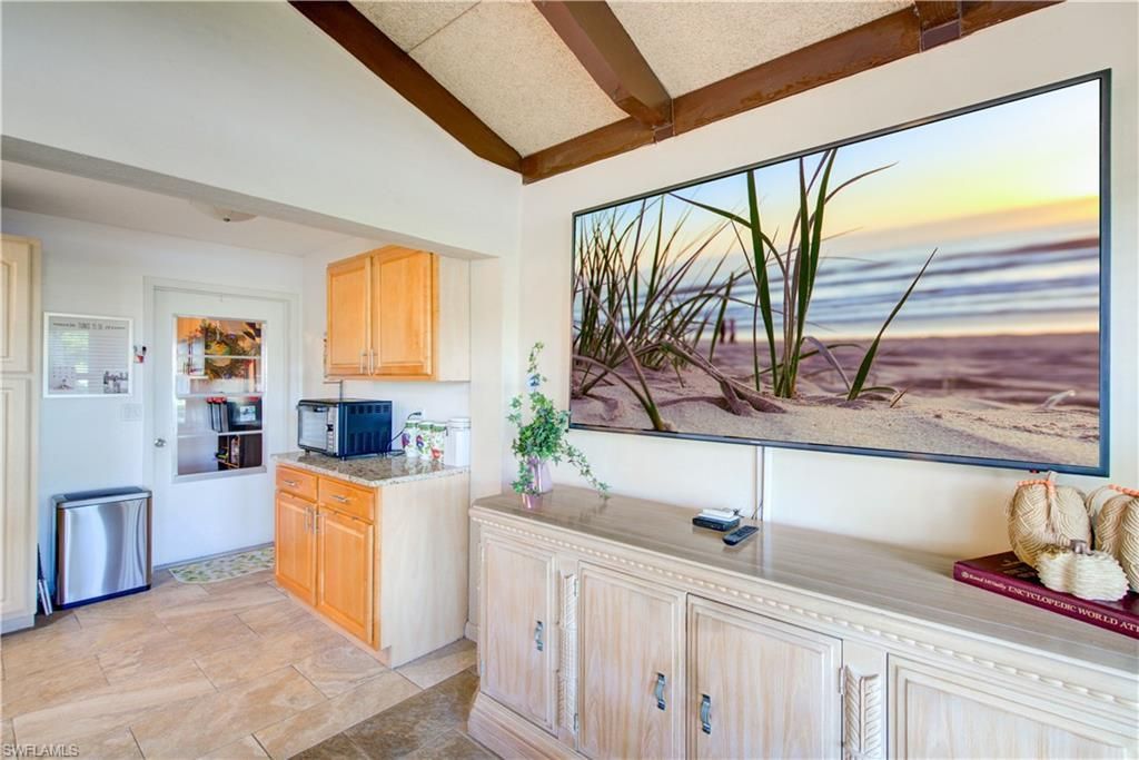 1037 Forest Lakes Dr , Unit 8D, Naples, FL 34105 Photo