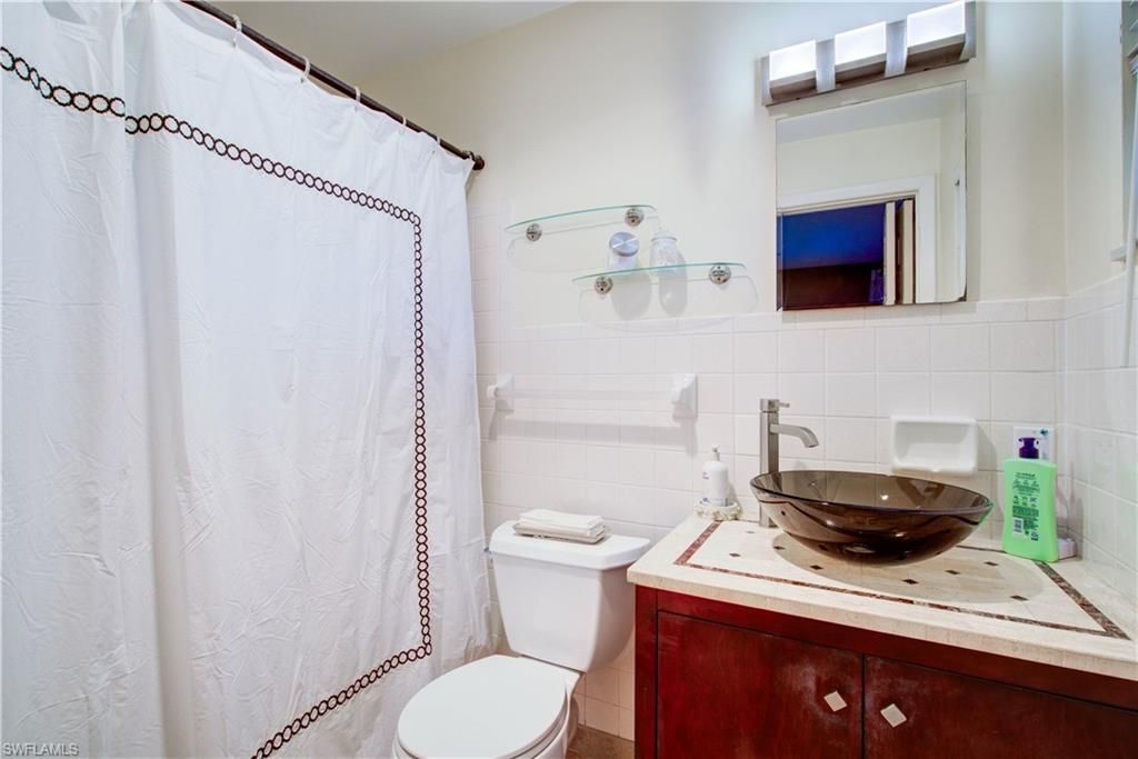 1037 Forest Lakes Dr , Unit 8D, Naples, FL 34105 Photo