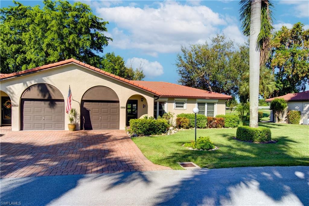 1037 Forest Lakes Dr , Unit 8D, Naples, FL 34105 Photo