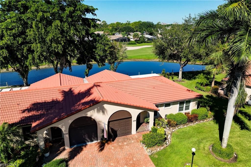 1037 Forest Lakes Dr , Unit 8D, Naples, FL 34105 Photo