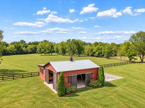 8221 Twin Springs Ct, Brentwood, TN 37027