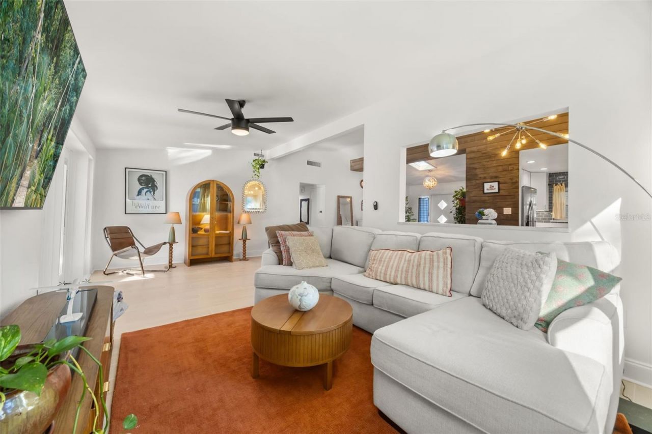 616 Strathmore Drive, Orlando, FL 32803 Photo