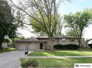 361 Shannon Road, Seward, NE 68434