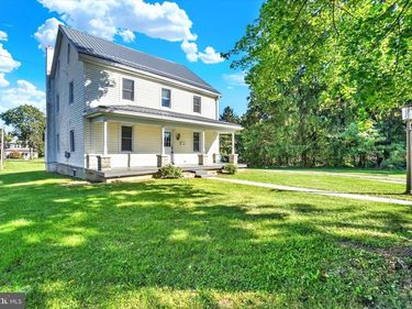 3311 CHESTNUT STREET, CAMP HILL, PA 17011