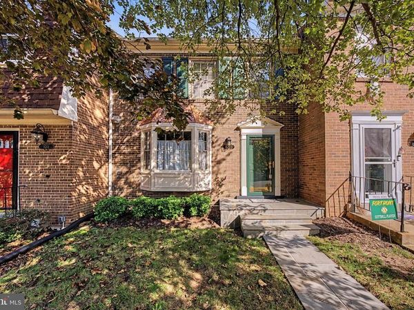 8203 DOCTOR CRAIK COURT, ALEXANDRIA, VA 22306