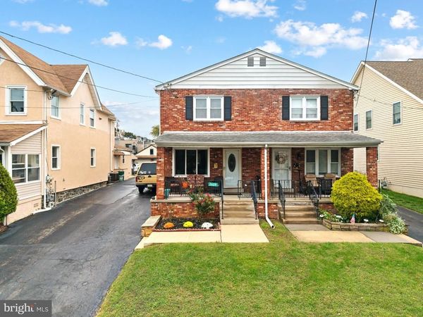 2609 CHESTNUT AVENUE , ARDMORE, PA 19003