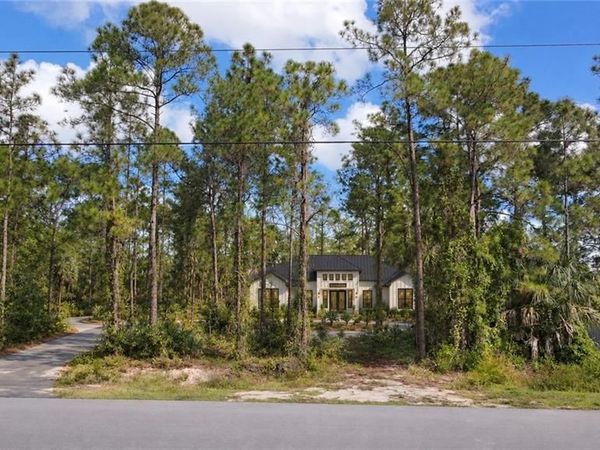 2861 6th AVE SE, NAPLES, FL 34117