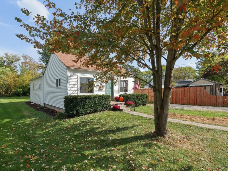 255 Grant Avenue, Plain City, OH 43064 Photo 3