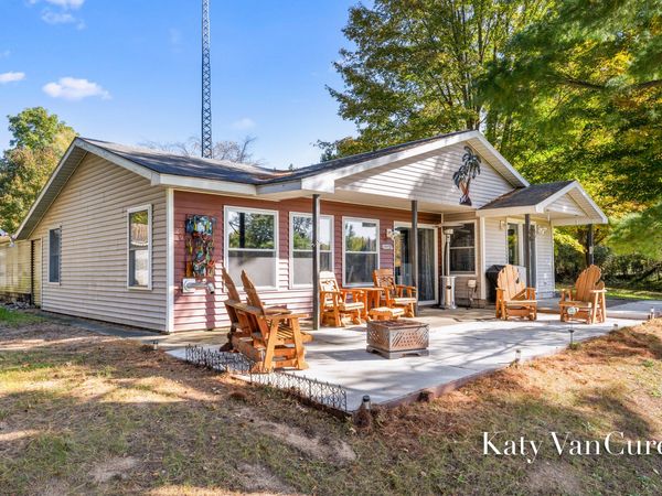 16685 Schofield Road, Hersey, MI 49639
