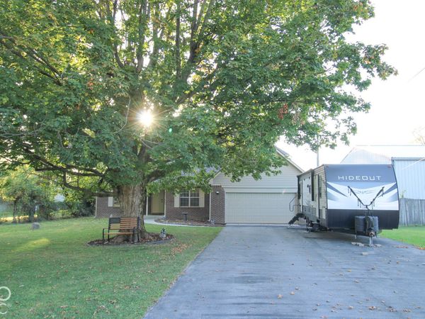 5920 Lafayette Street, Clayton, IN 46118