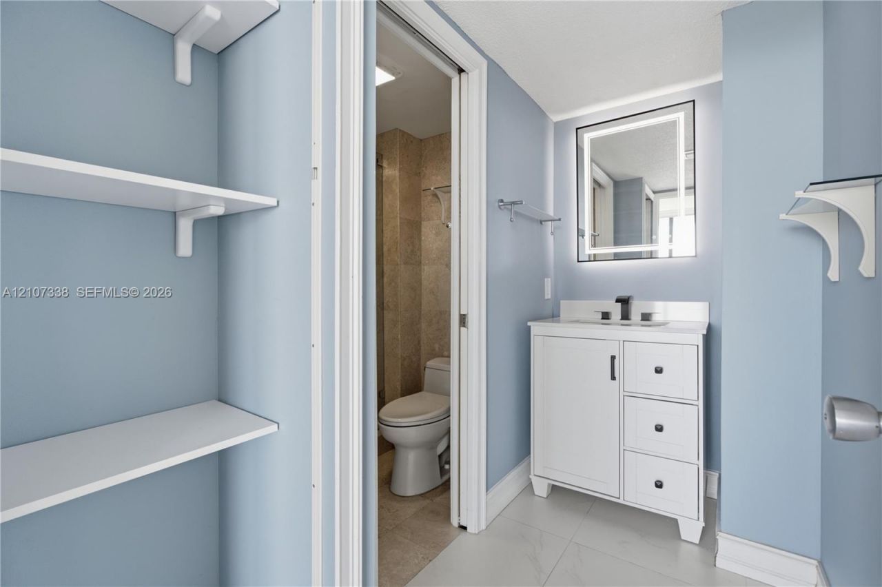 20355 NE 34th Ct , Unit 1824, Aventura, FL 33180 Photo