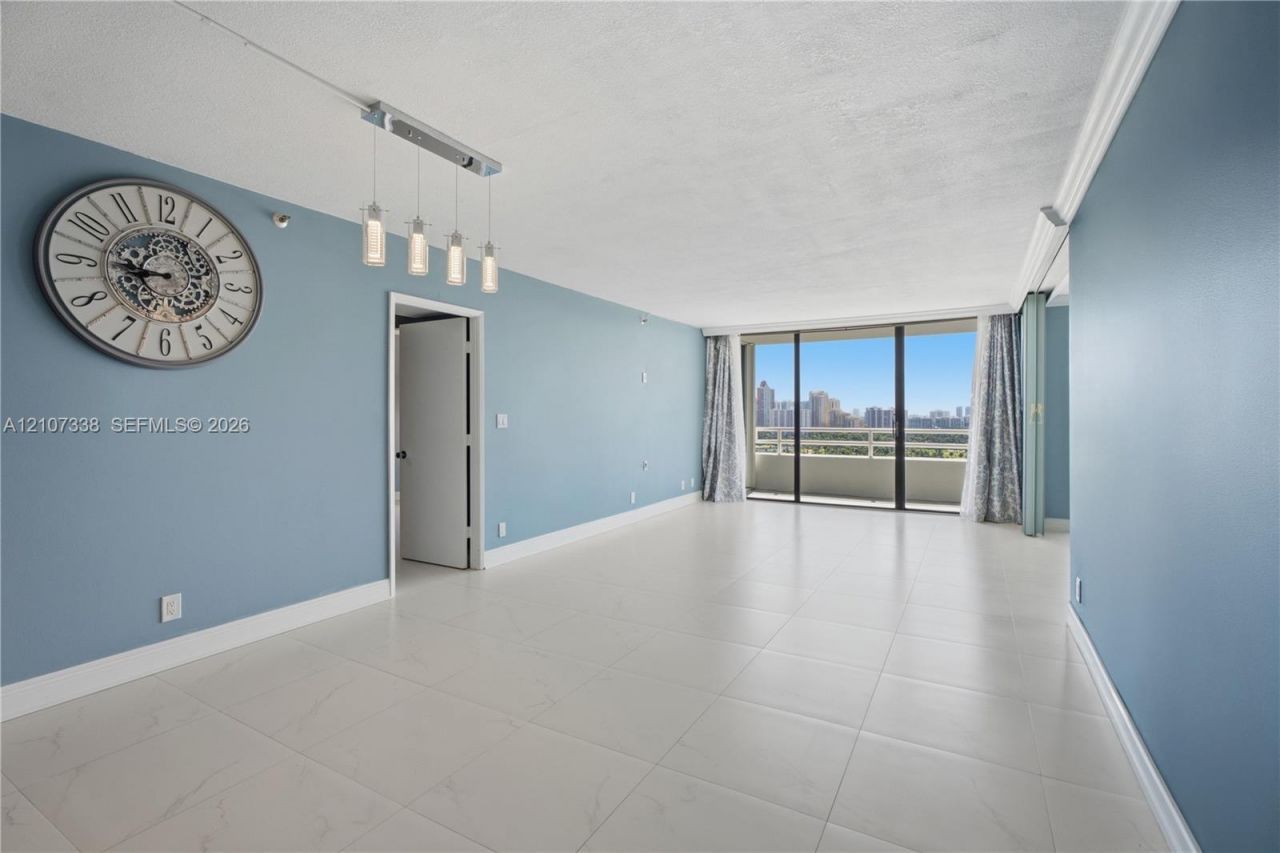 20355 NE 34th Ct , Unit 1824, Aventura, FL 33180 Photo