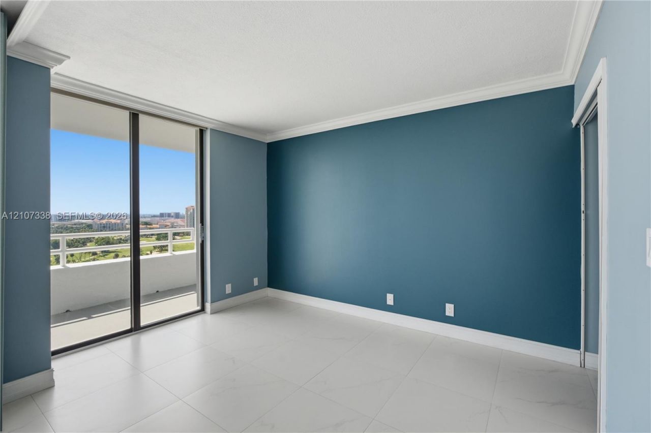 20355 NE 34th Ct , Unit 1824, Aventura, FL 33180 Photo