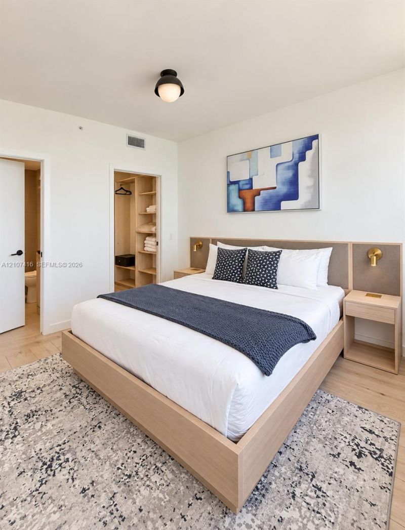 225 N Miami Ave , Unit 2003, Miami, FL 33128 Photo