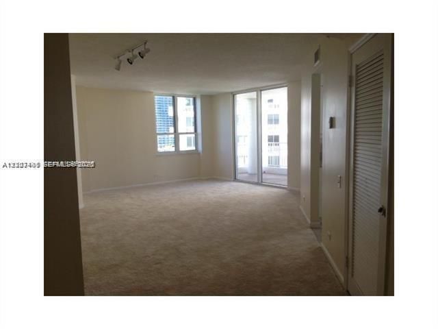 701 Brickell Key Bl , Unit 2404, Miami, FL 33131 Photo