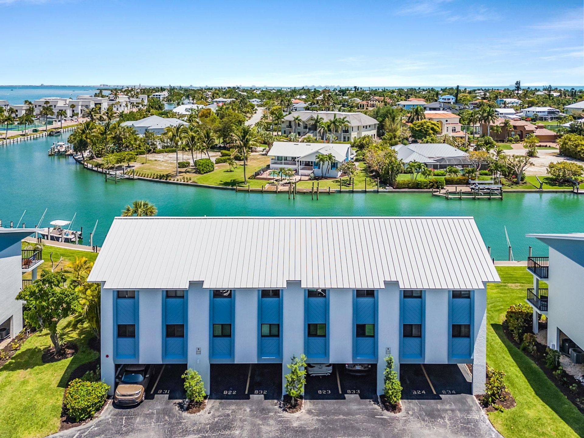 1250 Tennisplace Ct, Unit B32, Sanibel, FL 33957 Photo
