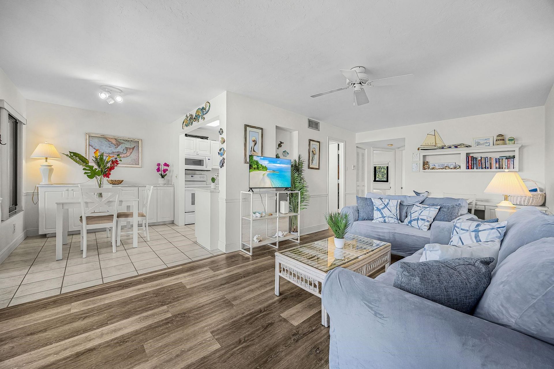 1250 Tennisplace Ct, Unit E33, Sanibel, FL 33957 Photo