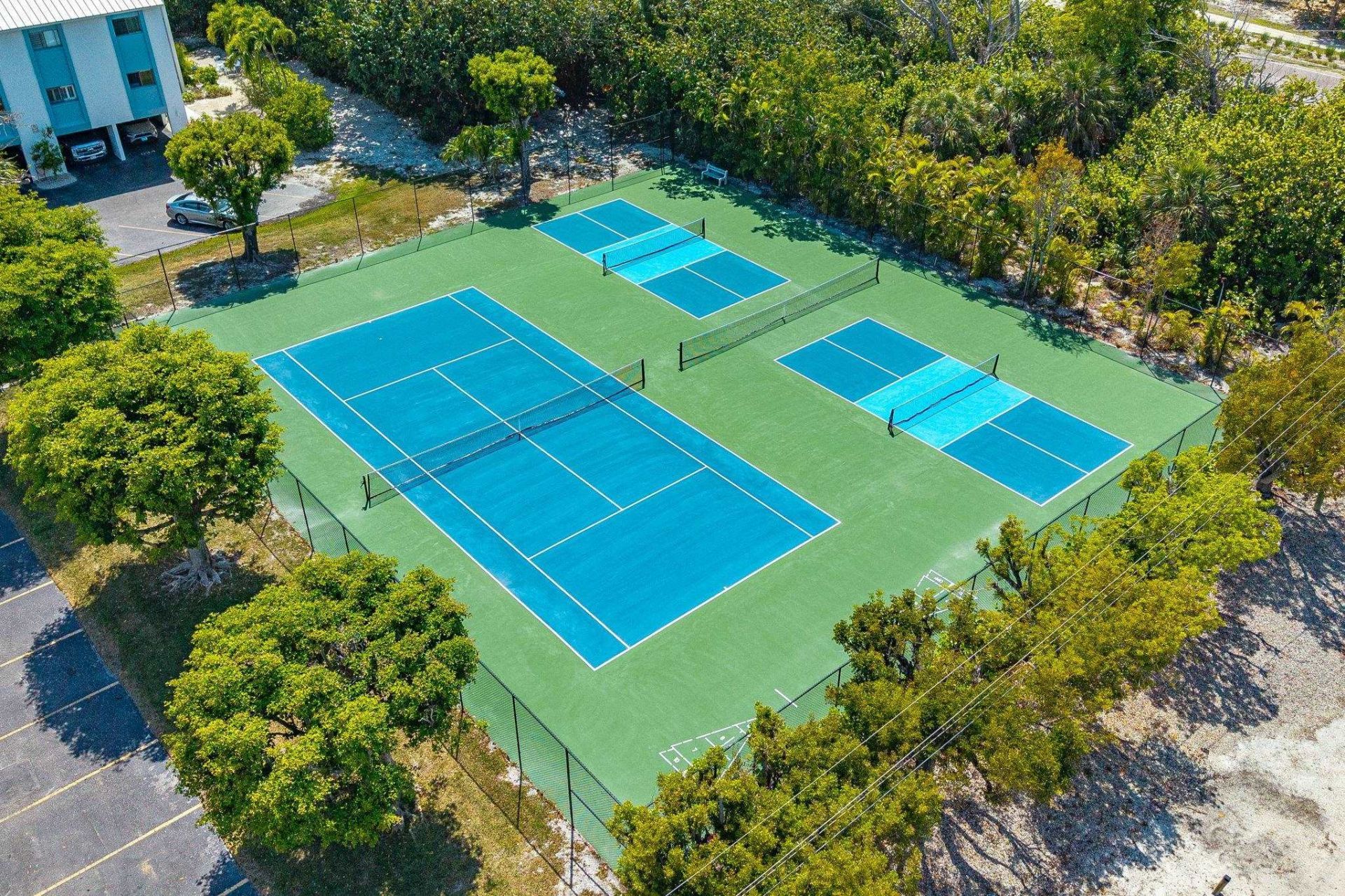 1250 Tennisplace Ct, Unit E33, Sanibel, FL 33957 Photo